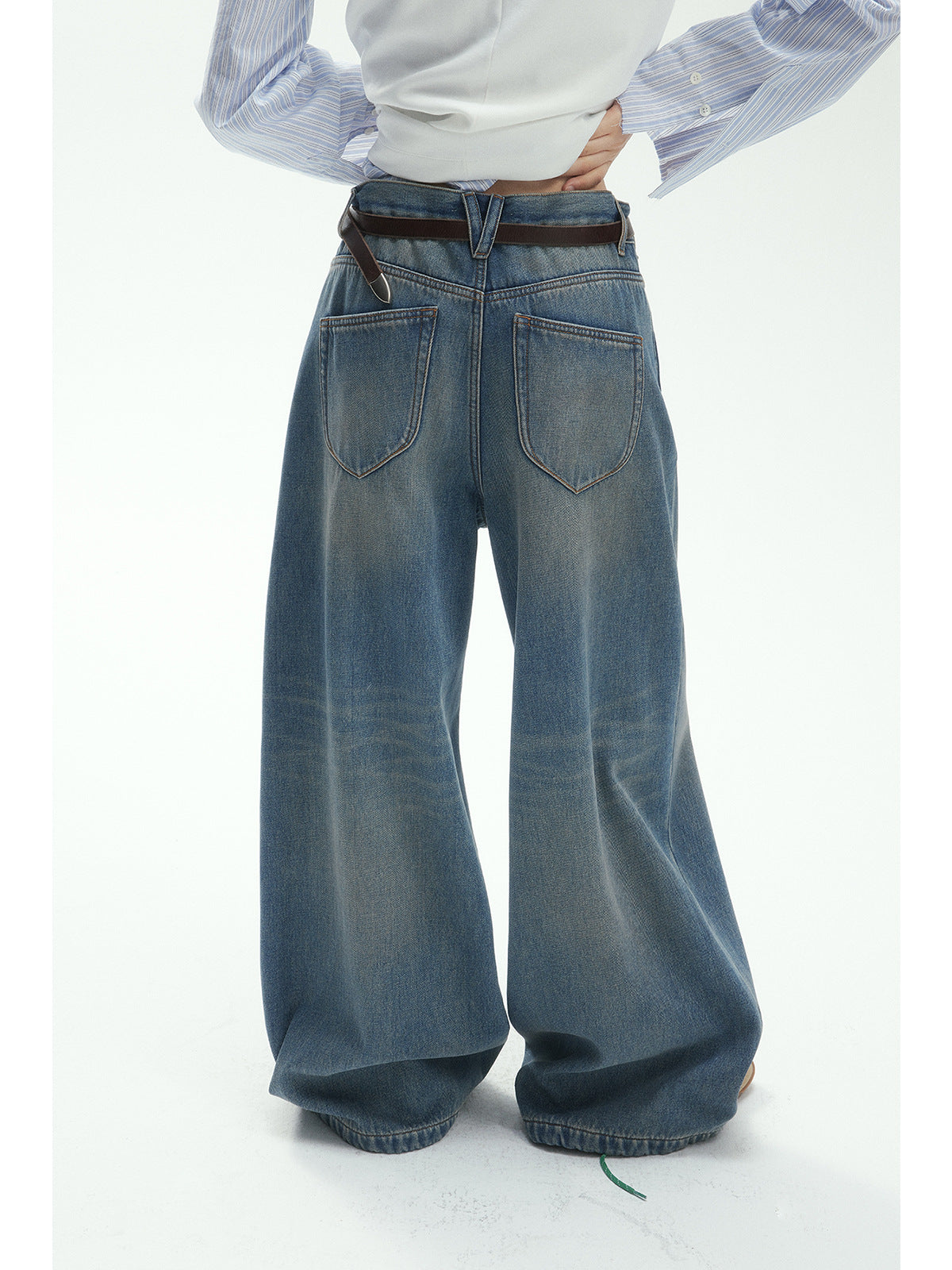 Distressed Wide-leg Jeans
