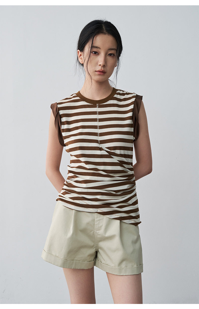 Pleated Mid-rise Rolled Edge Straight Leg Shorts