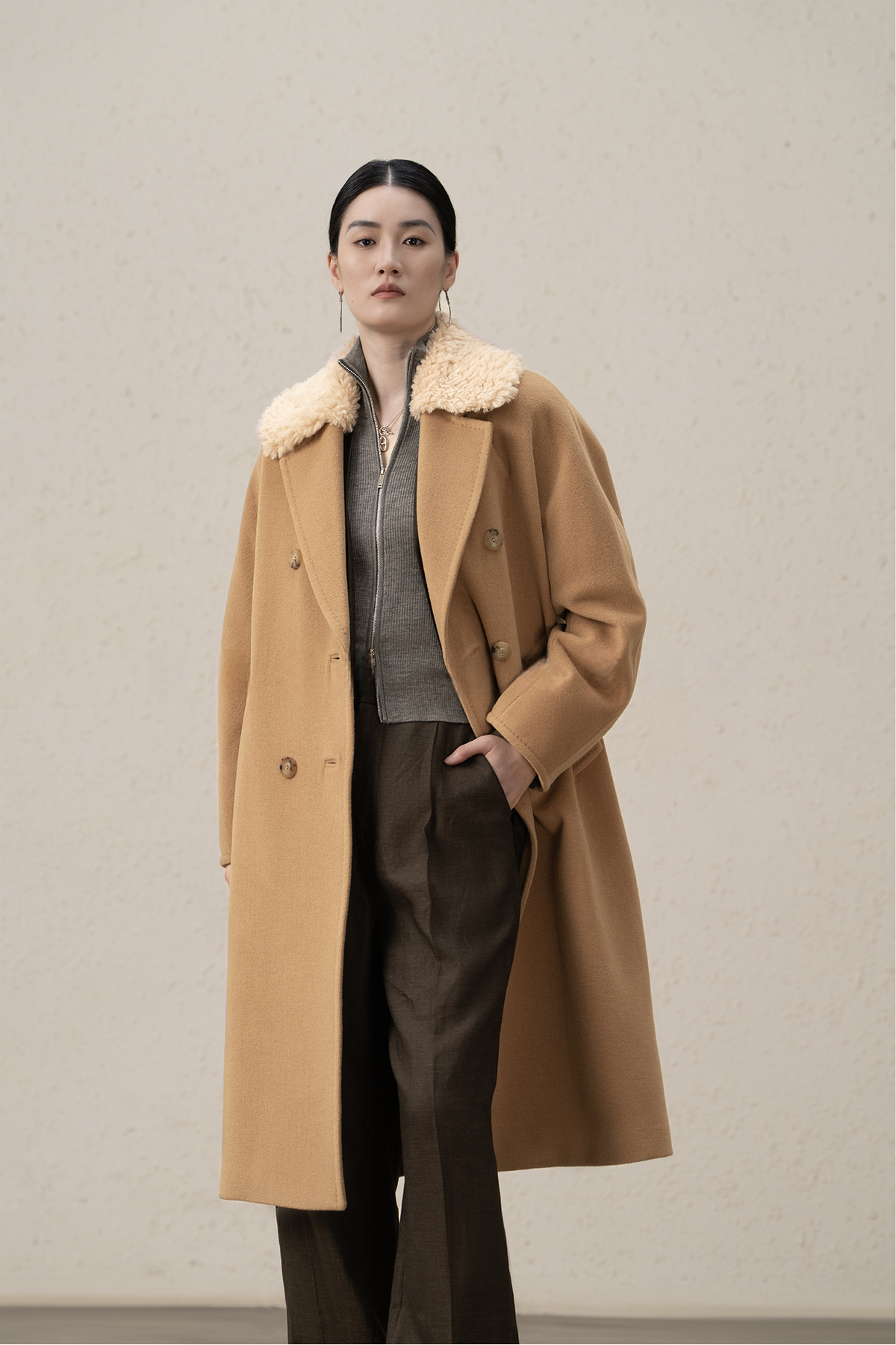 Double-Breasted Merino Wool & Cashmere Coat with Shearling Collar