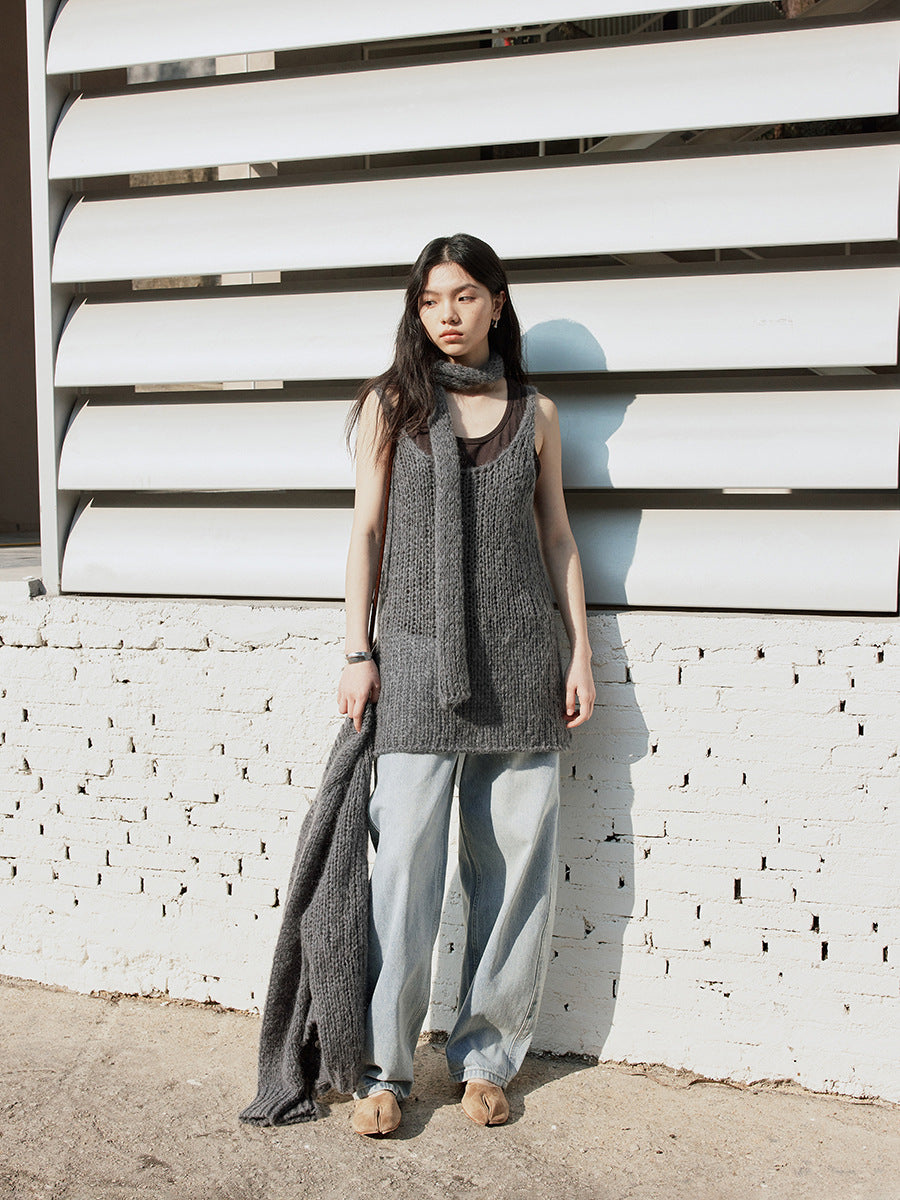 Loose Curved Washed Jeans