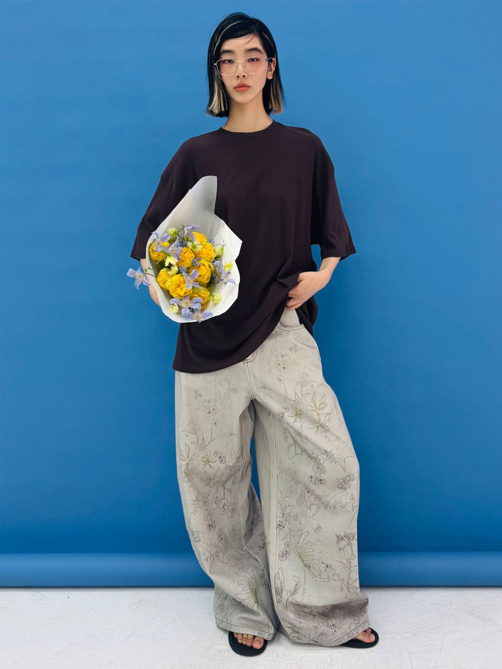 Stylish Flower Design Baggy Jeans