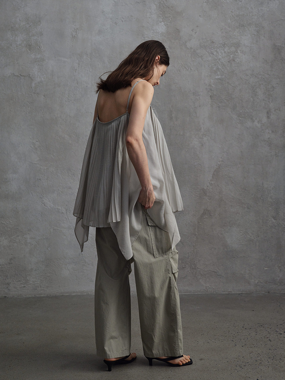 Distressed Matte Textured Wide Leg Cargo Pants