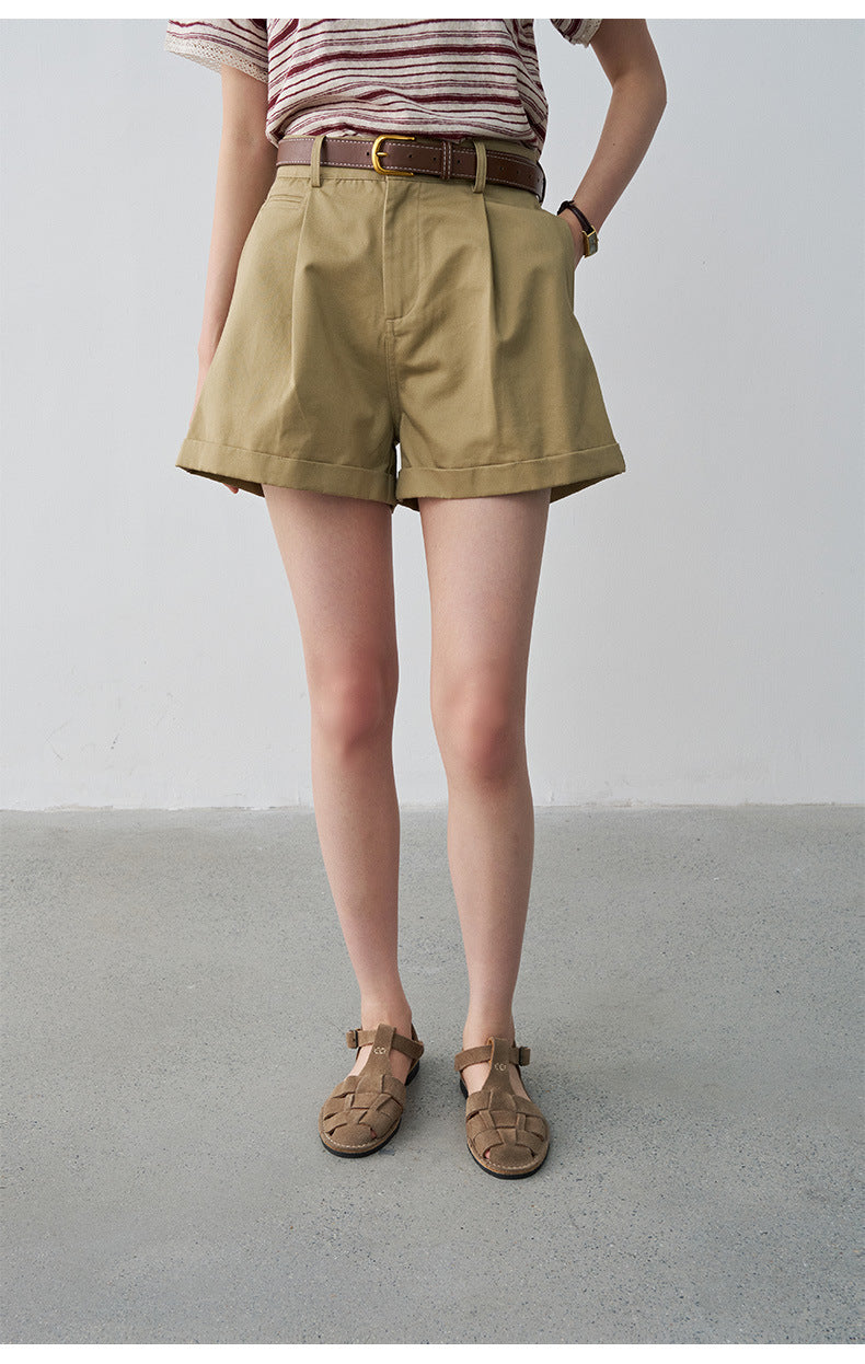 Pleated Mid-rise Rolled Edge Straight Leg Shorts