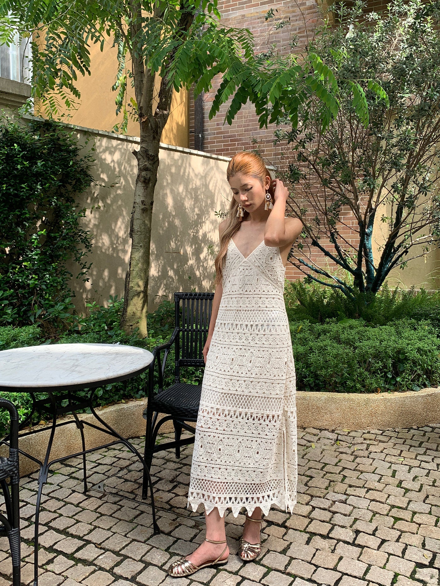 Hollow Crochet V-neck Spaghetti Strap Backless Maxi Dress