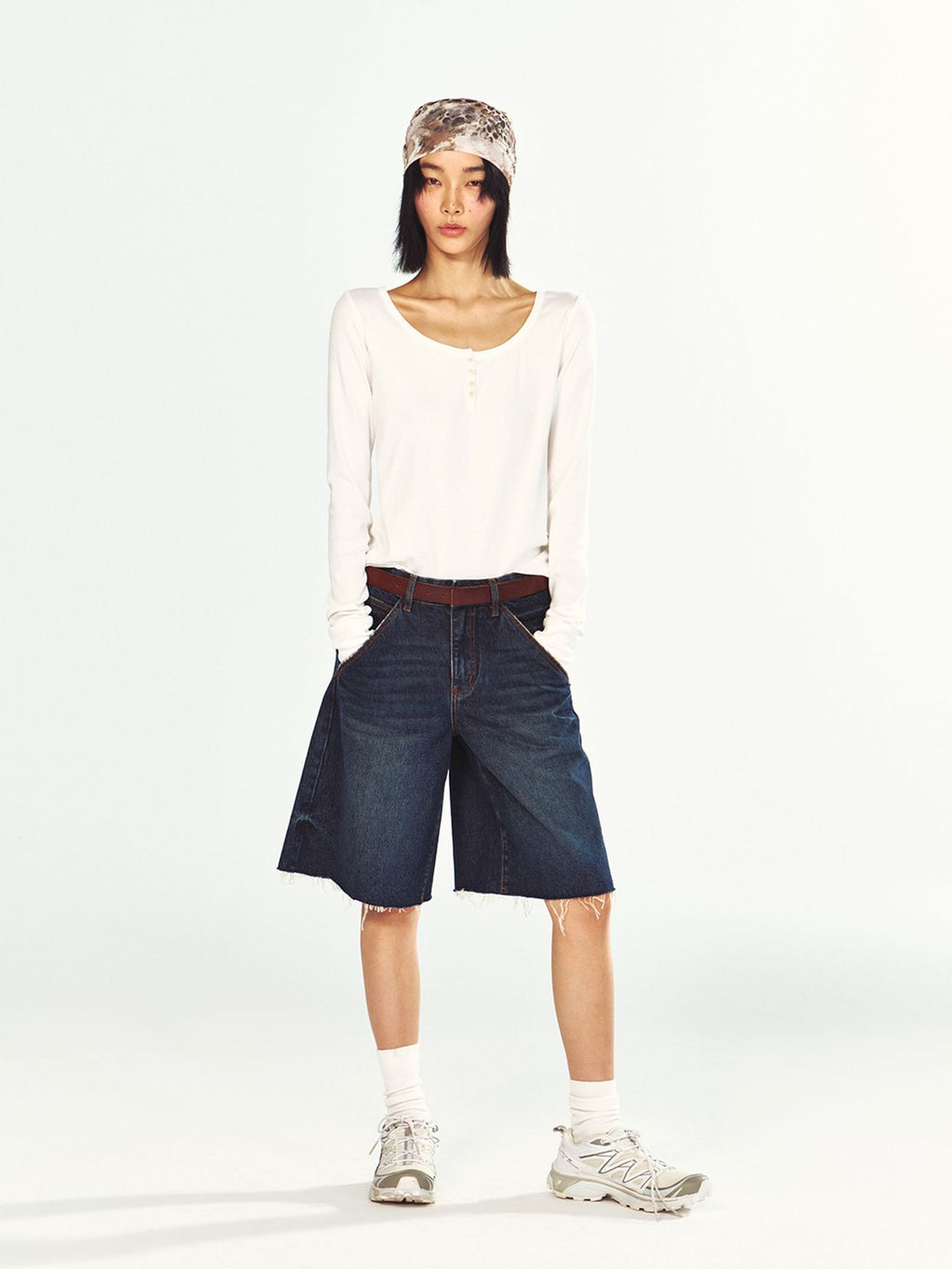 Skin-Friendly U-Neck Long Sleeve Shirt