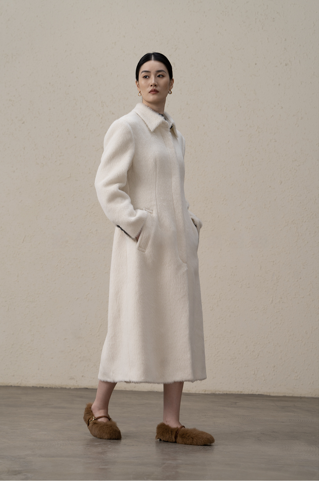 Suri Alpaca & Merino Wool Buttoned Shearling Long Coat