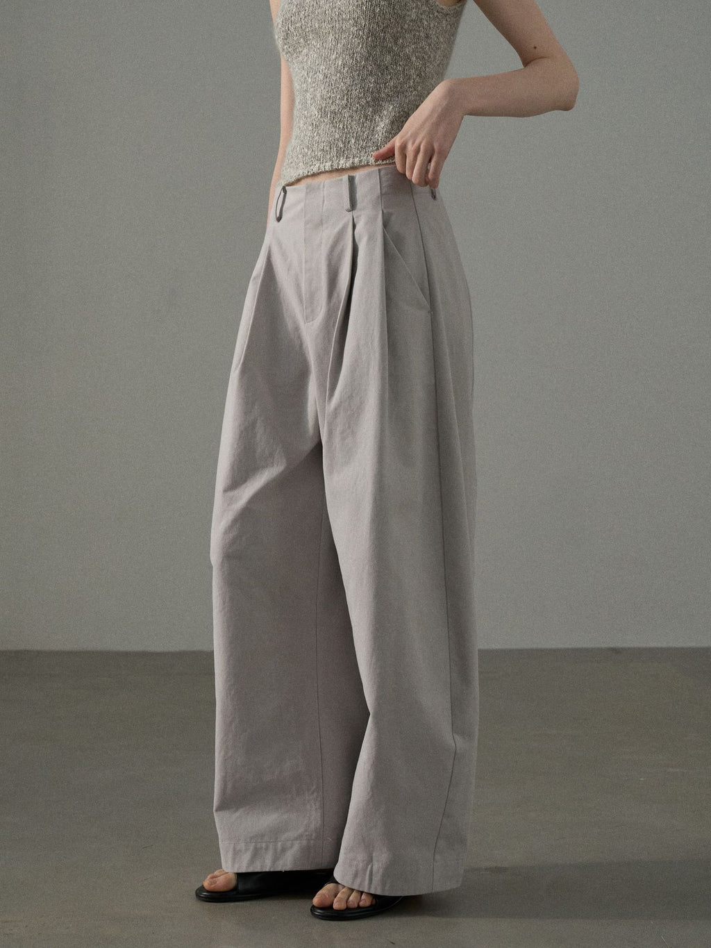 High-waisted Cotton Brushed Curved Baggy Pleated Pants