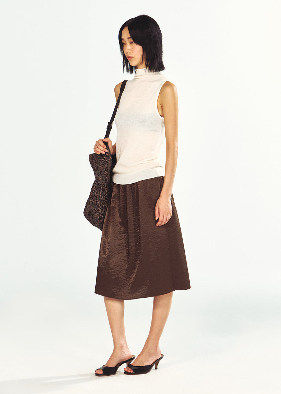 Ultra-fine Wool Woven Mock Collar Knit Sleeveless Top