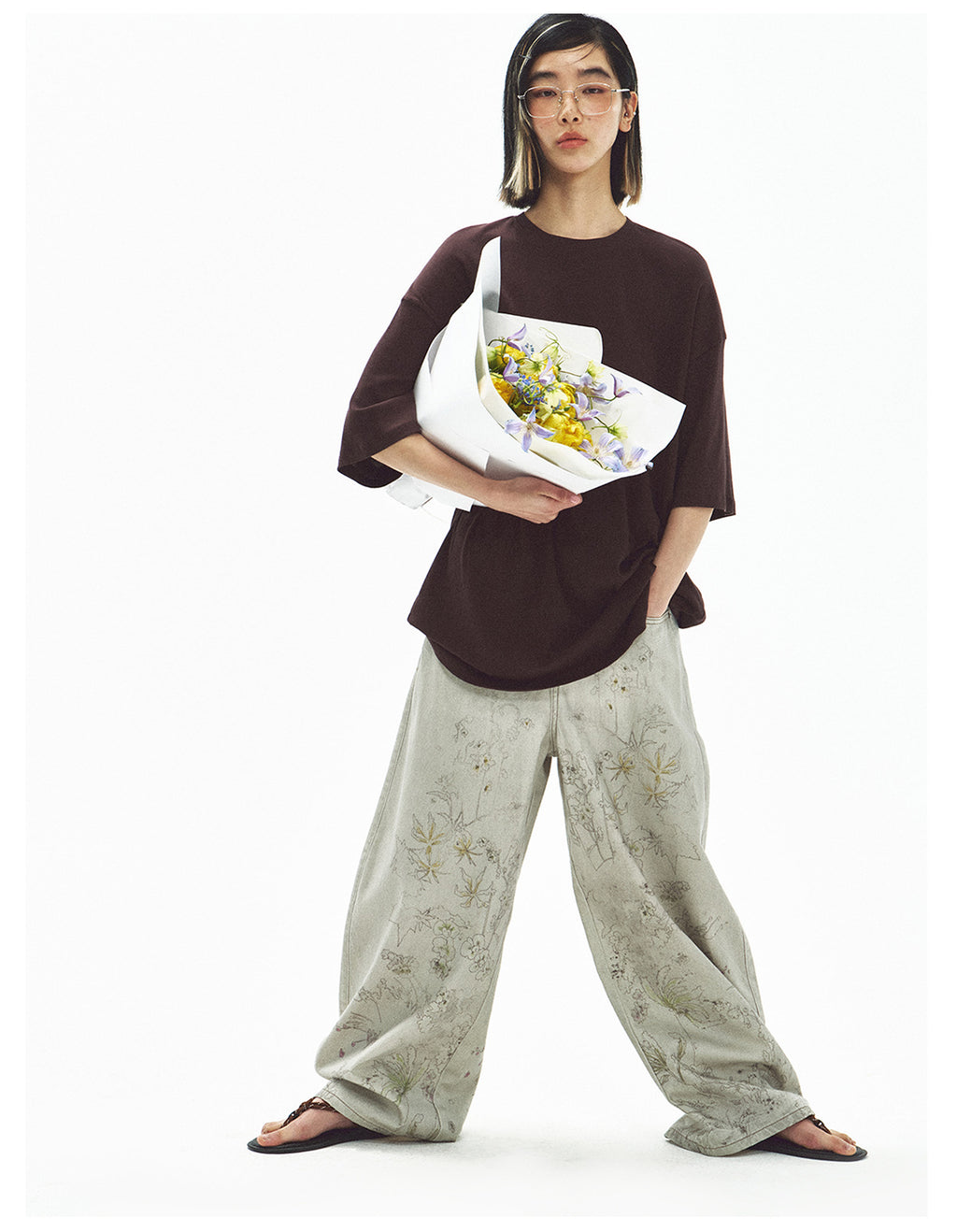 Stylish Flower Design Baggy Jeans