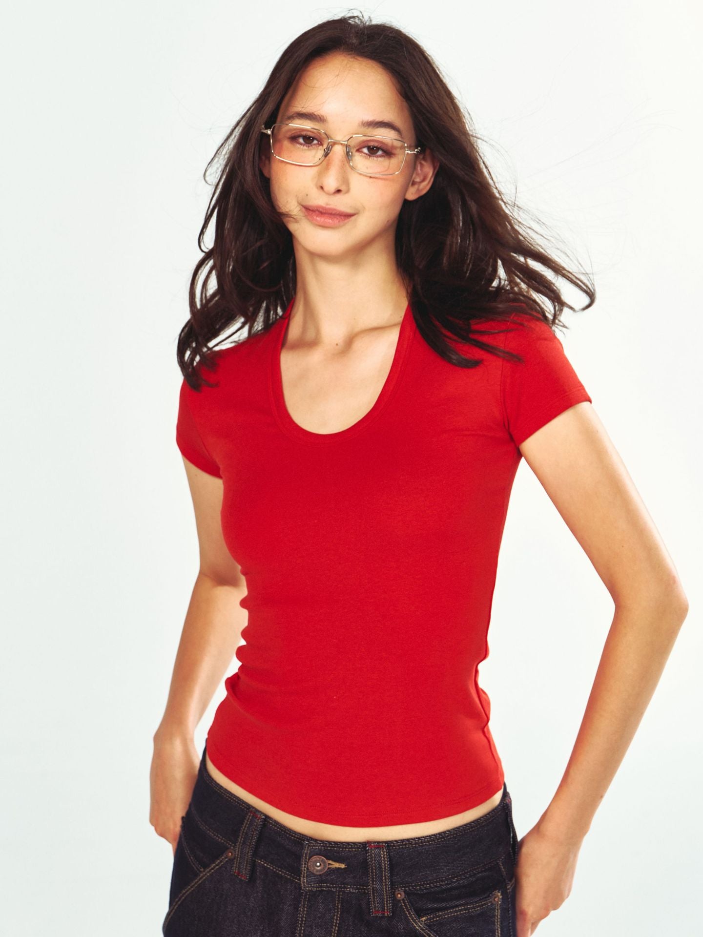 Stretchy Skin-Friendly U-Neck Slim T-Shirt