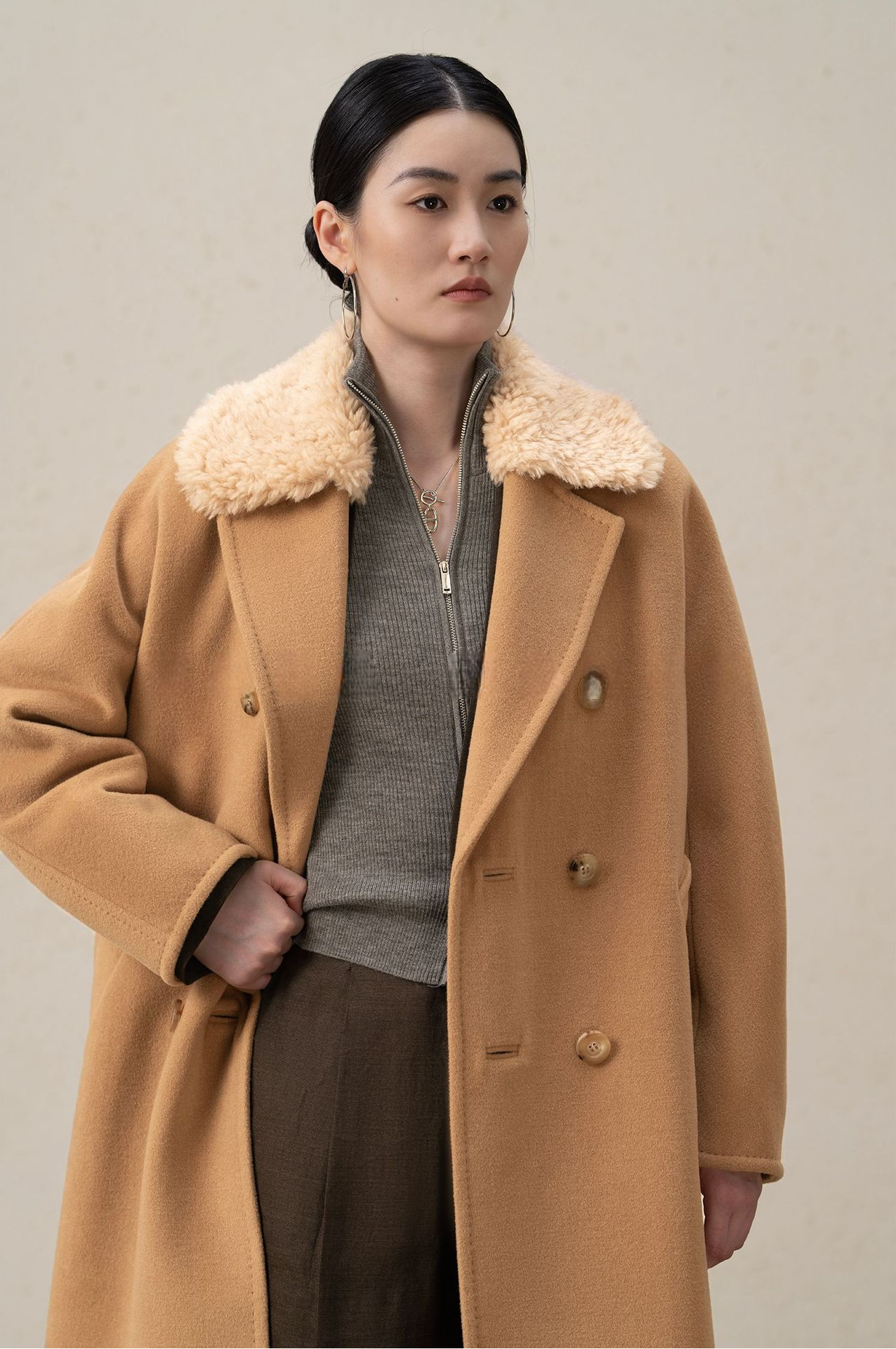Double-Breasted Merino Wool & Cashmere Coat with Shearling Collar