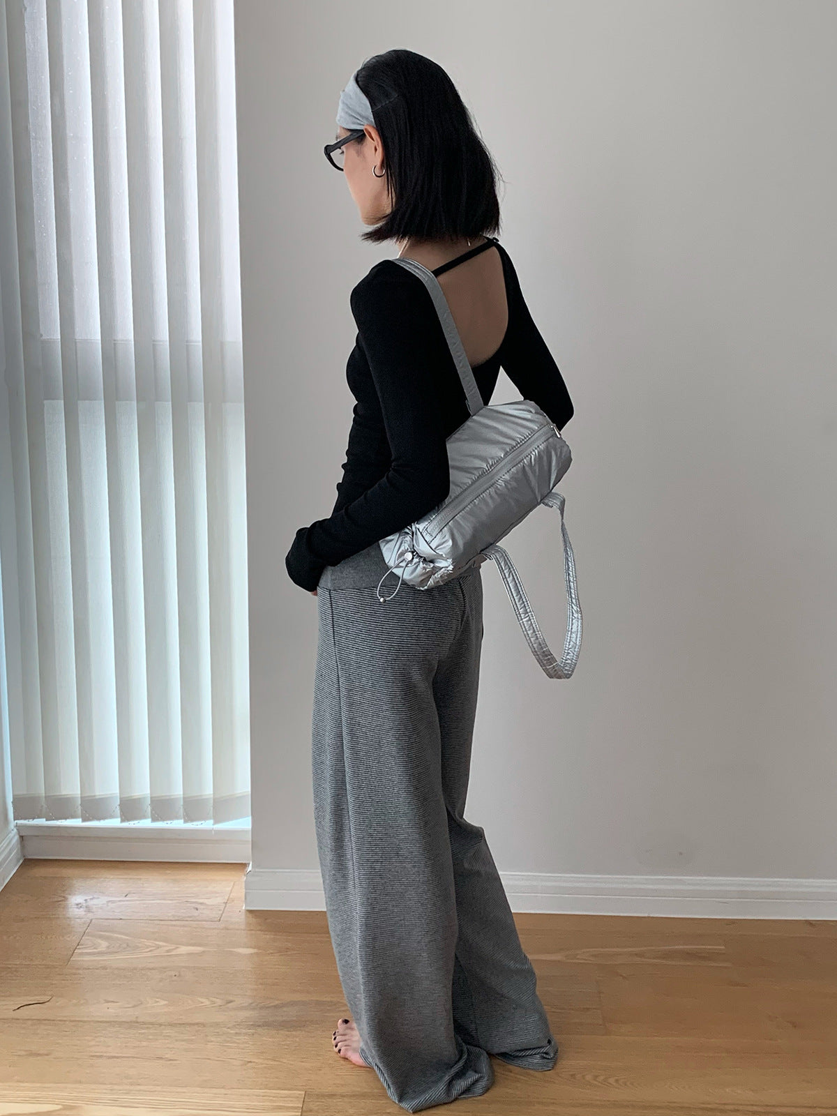Scoop Neck Adjustable Open Back Long Sleeve Top