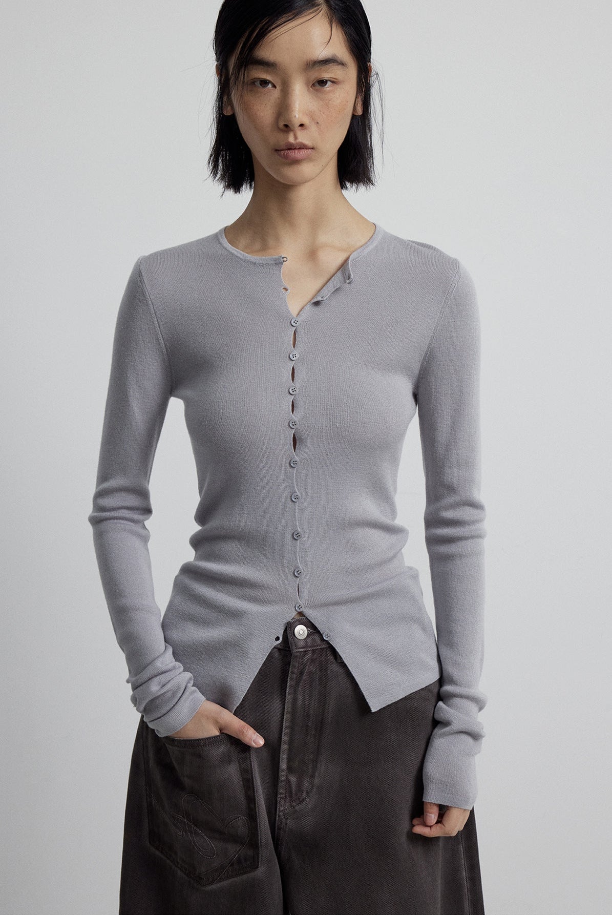 Close-fitting Wool Blend Long-sleeved Knit Single-breasted Cardigan Top