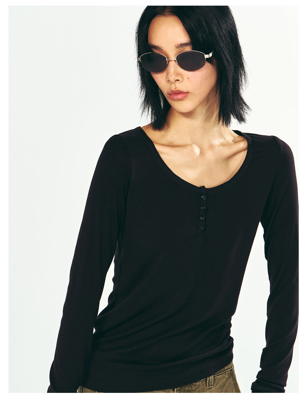 Skin-Friendly U-Neck Long Sleeve Shirt