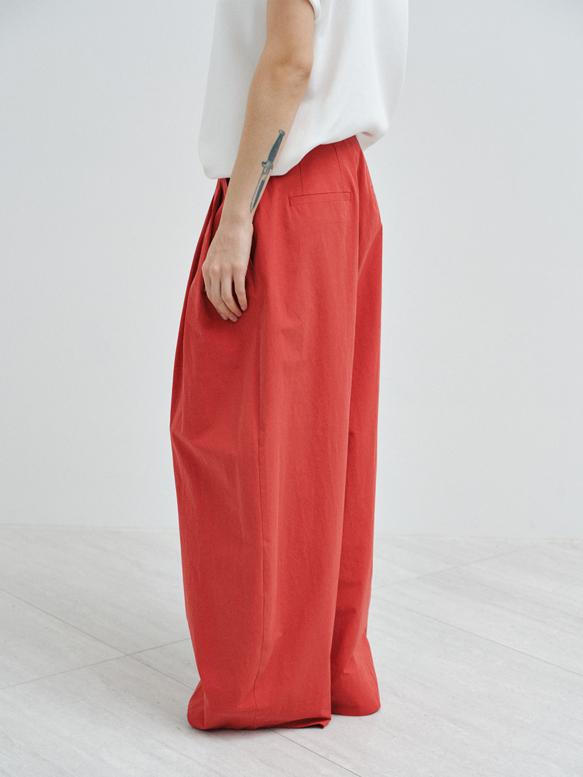 Pleated Wide-leg Baggy Pants