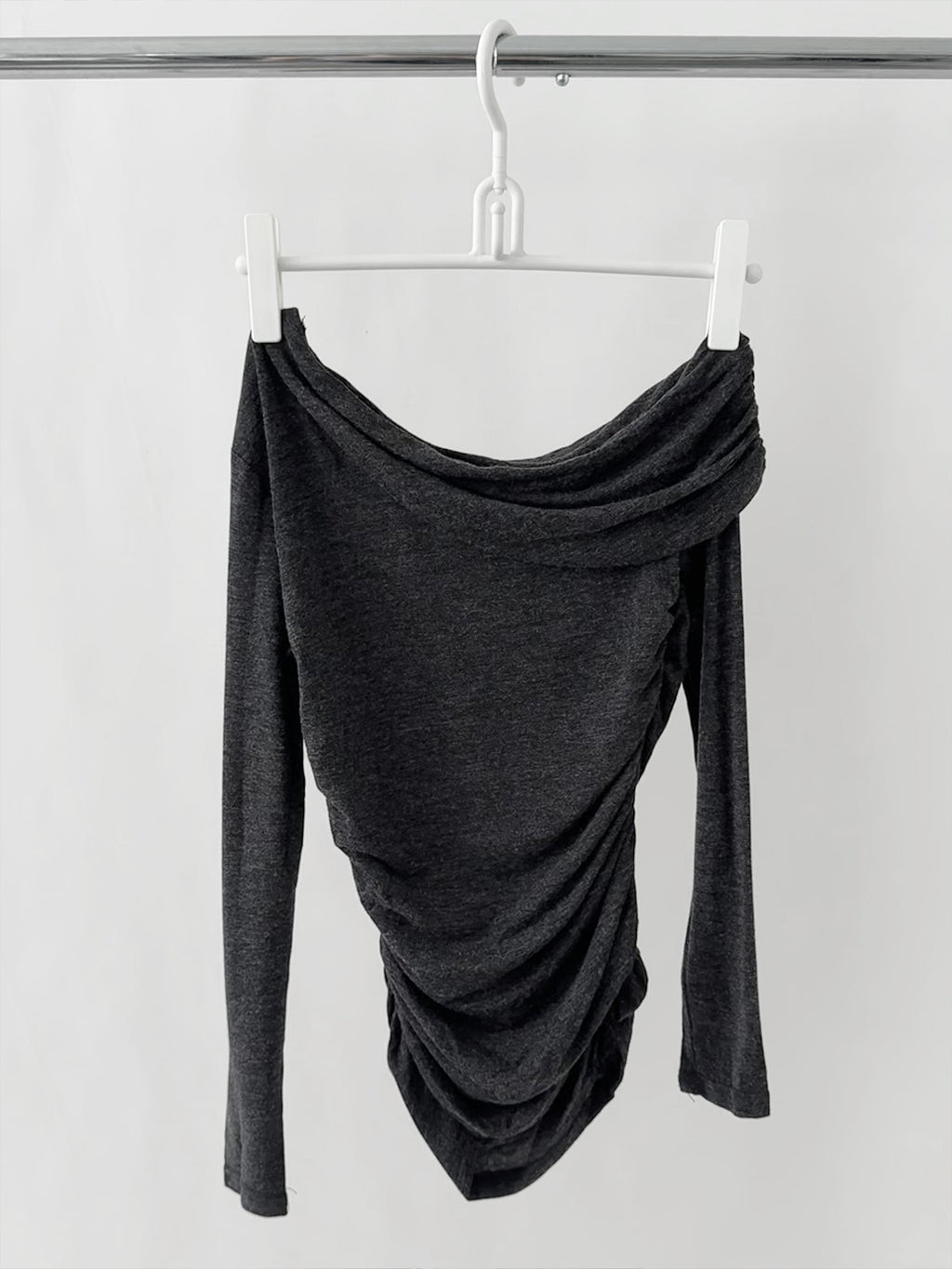 Off Shoulder Ruched Long Sleeve Slim Fit Top