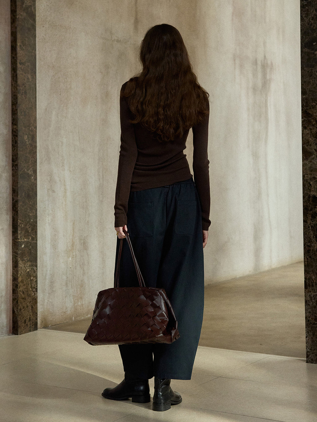 Relaxed Tapered Drawstring Pants