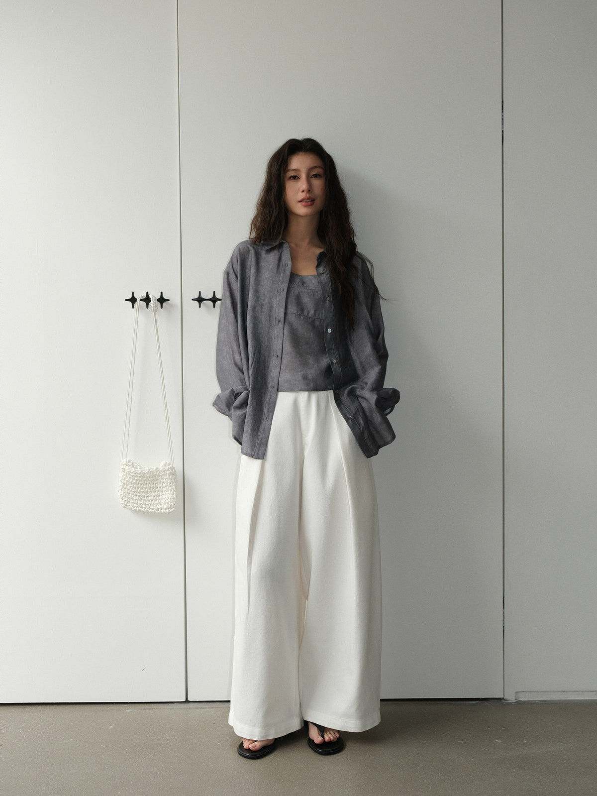 Solid Color Pleated Wide-Leg Pants