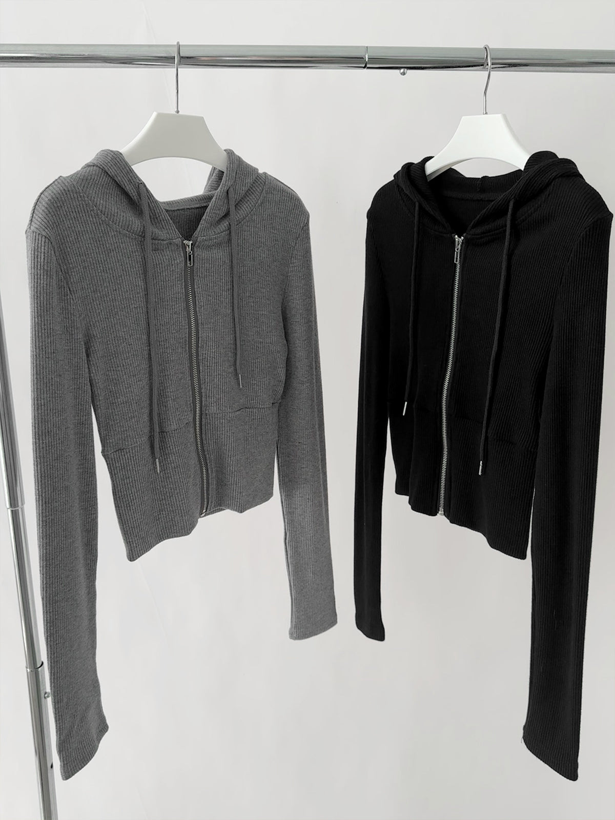 Ribbed Fitted Cropped Zip-Up Hoodie