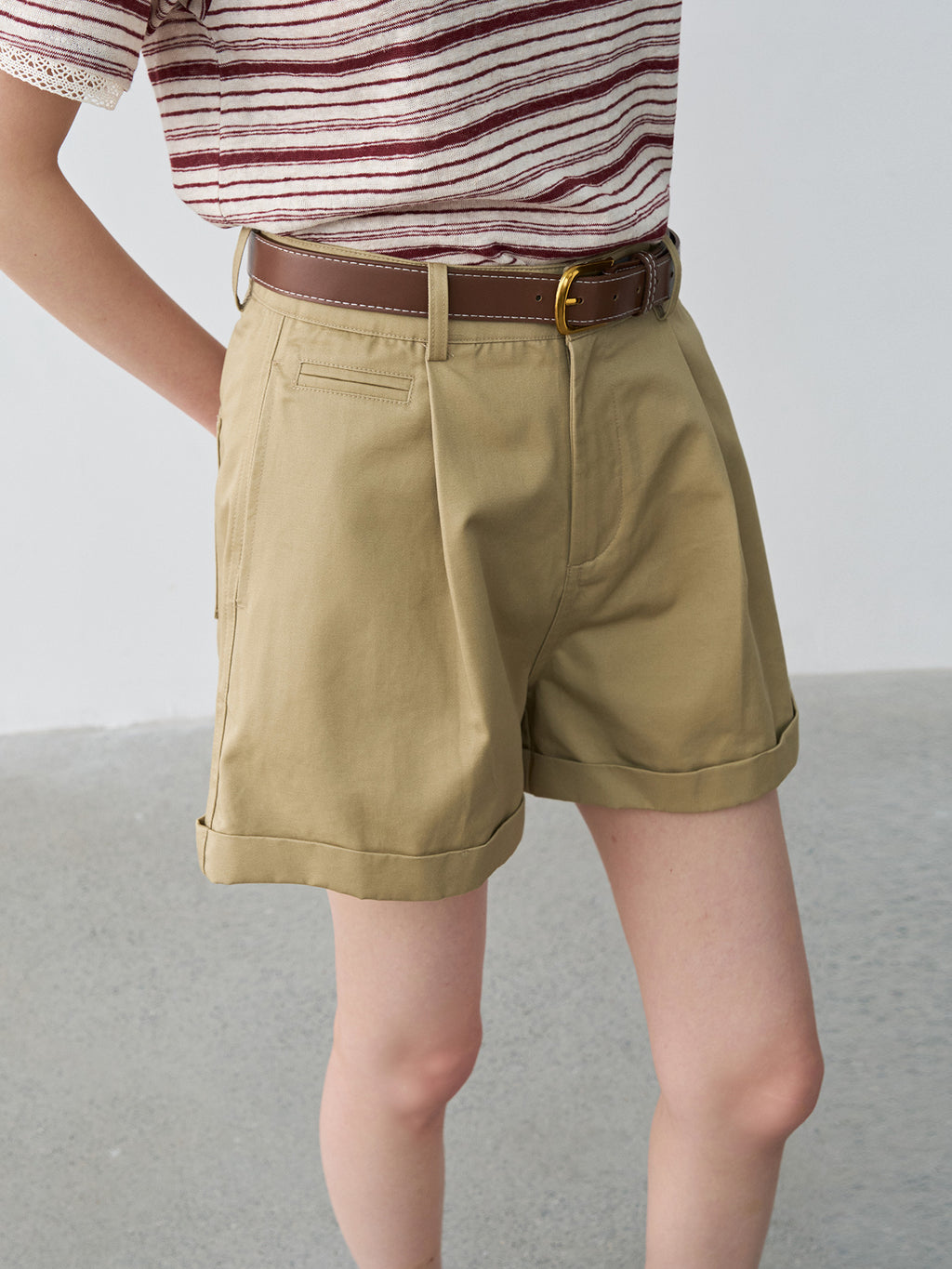Pleated Mid-rise Rolled Edge Straight Leg Shorts