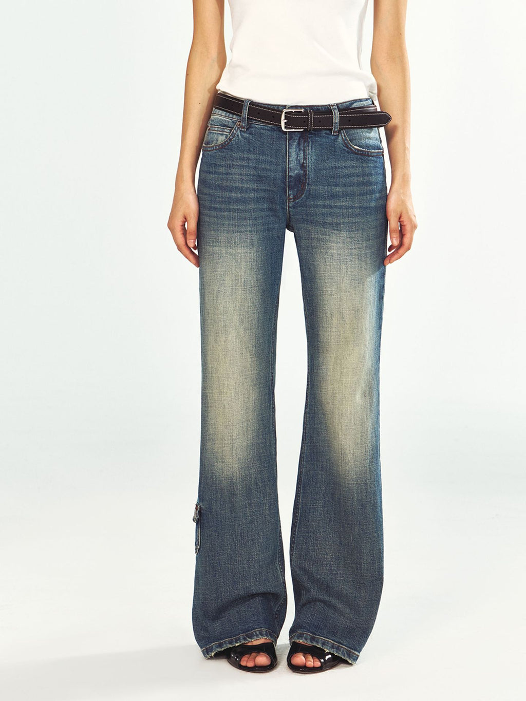 Vintage Style Straight-leg Jeans with Small PocketS