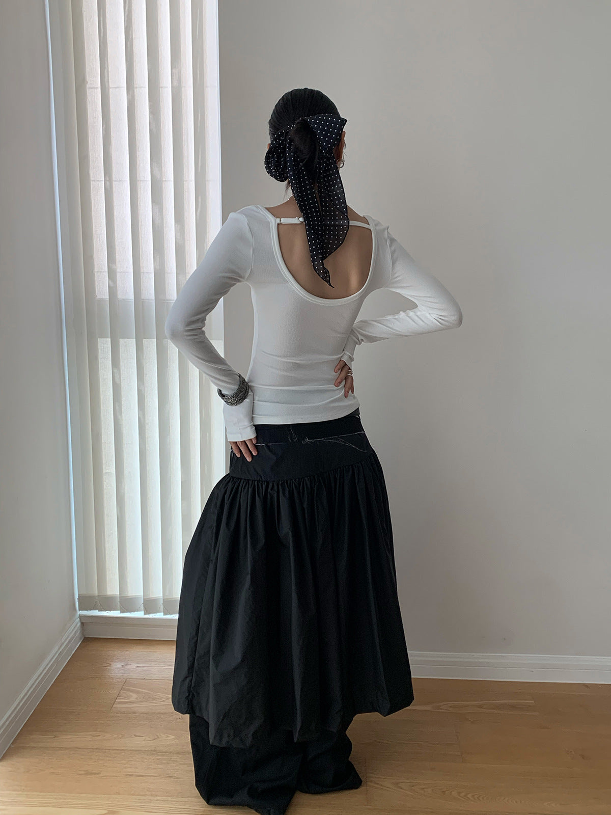 Scoop Neck Adjustable Open Back Long Sleeve Top