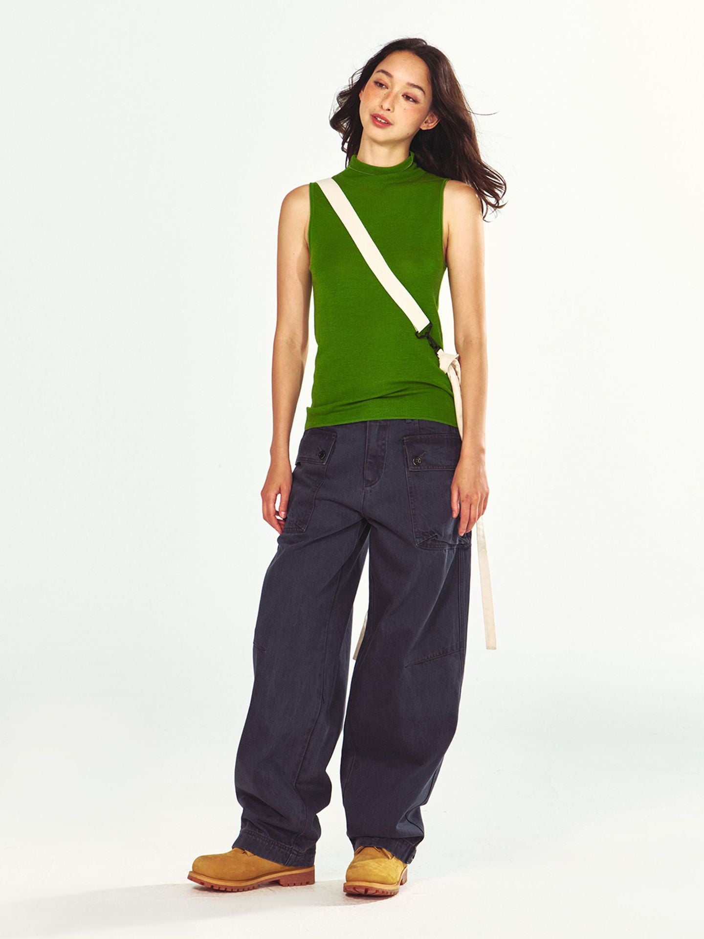 Ultra-fine Wool Woven Mock Collar Knit Sleeveless Top