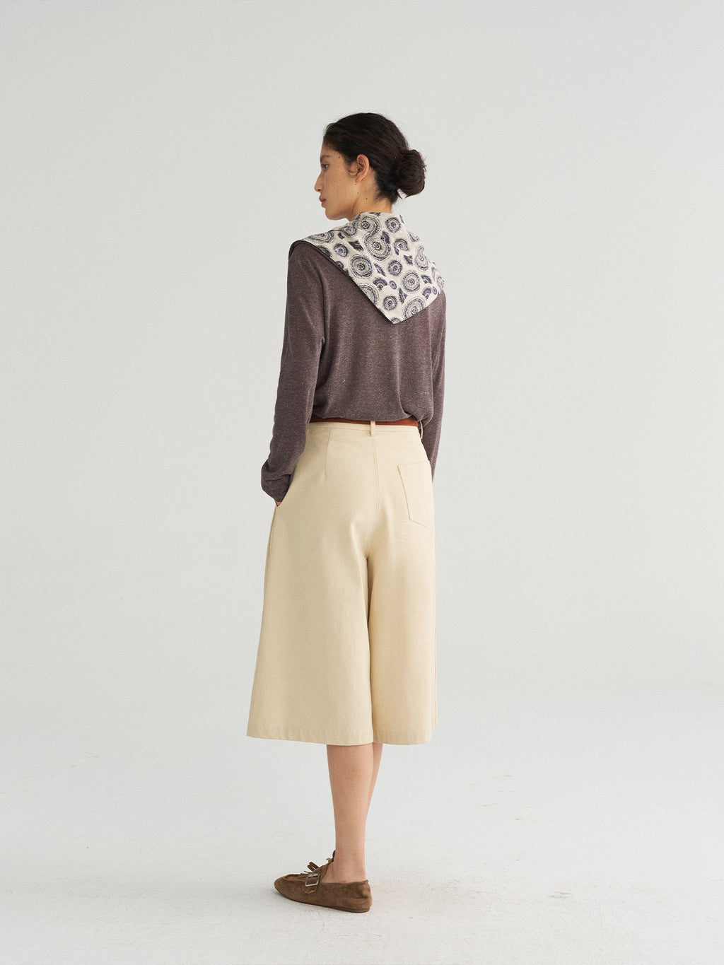 Pleated Wide-Leg Baggy Dress Shorts