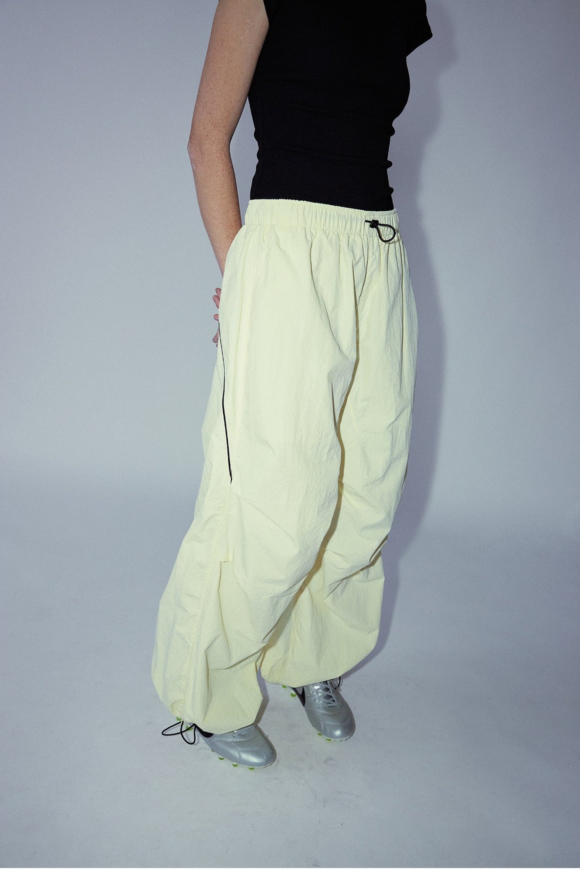 Adjustable Waist Nylon Sports Pants