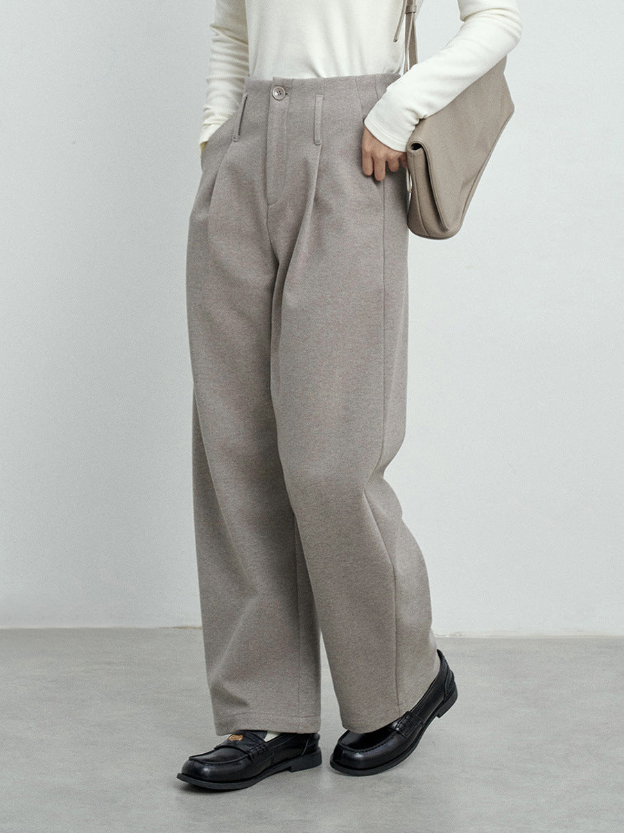 Soft Tailored Wide-Leg Pleated Trousers