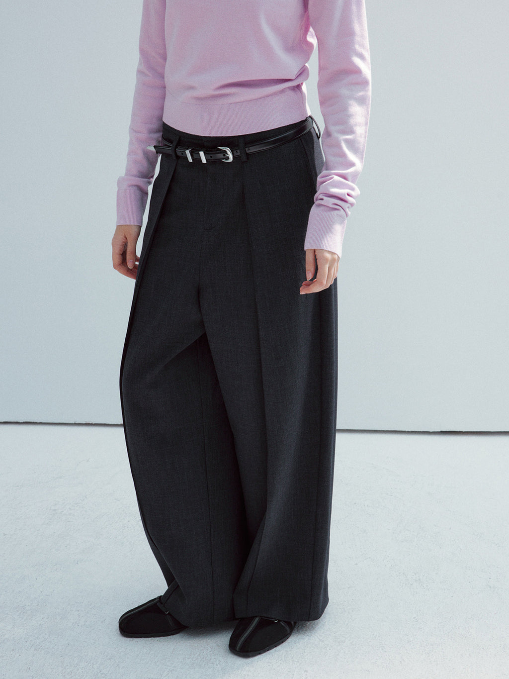 High-waisted Pleated Straight Leg Trousers