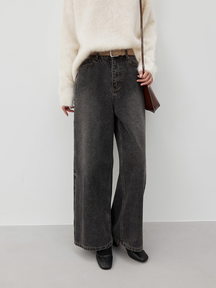 Relaxed Straight Leg Jeans